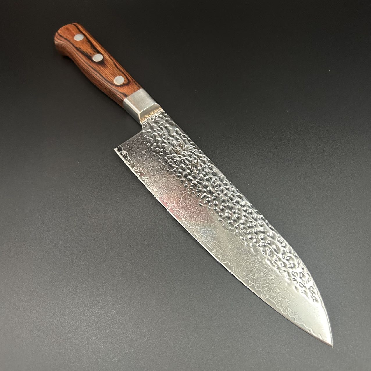 Santoku VG10 Damascus 67-layer Tsuchime Western 180mm